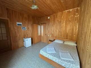 Гостиница Приветливый Геленджик Семейный номер-1