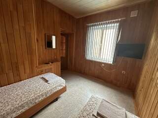 Гостиница Приветливый Геленджик Семейный номер-5